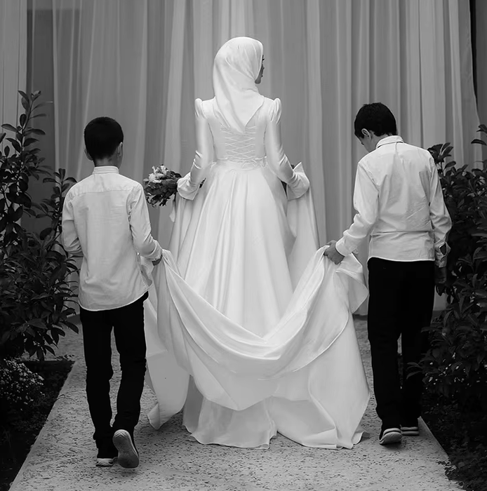 Lovely Modest Muslim Plain Satin Wedding Dress & Hijab