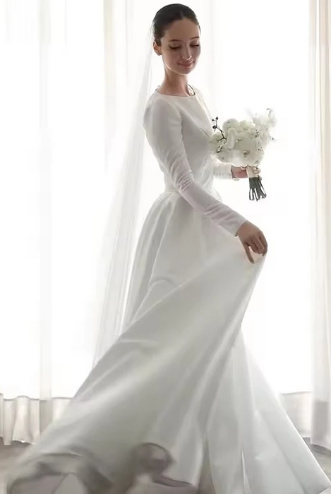Simple Modest Plain Satin Long Sleeved Wedding Dress